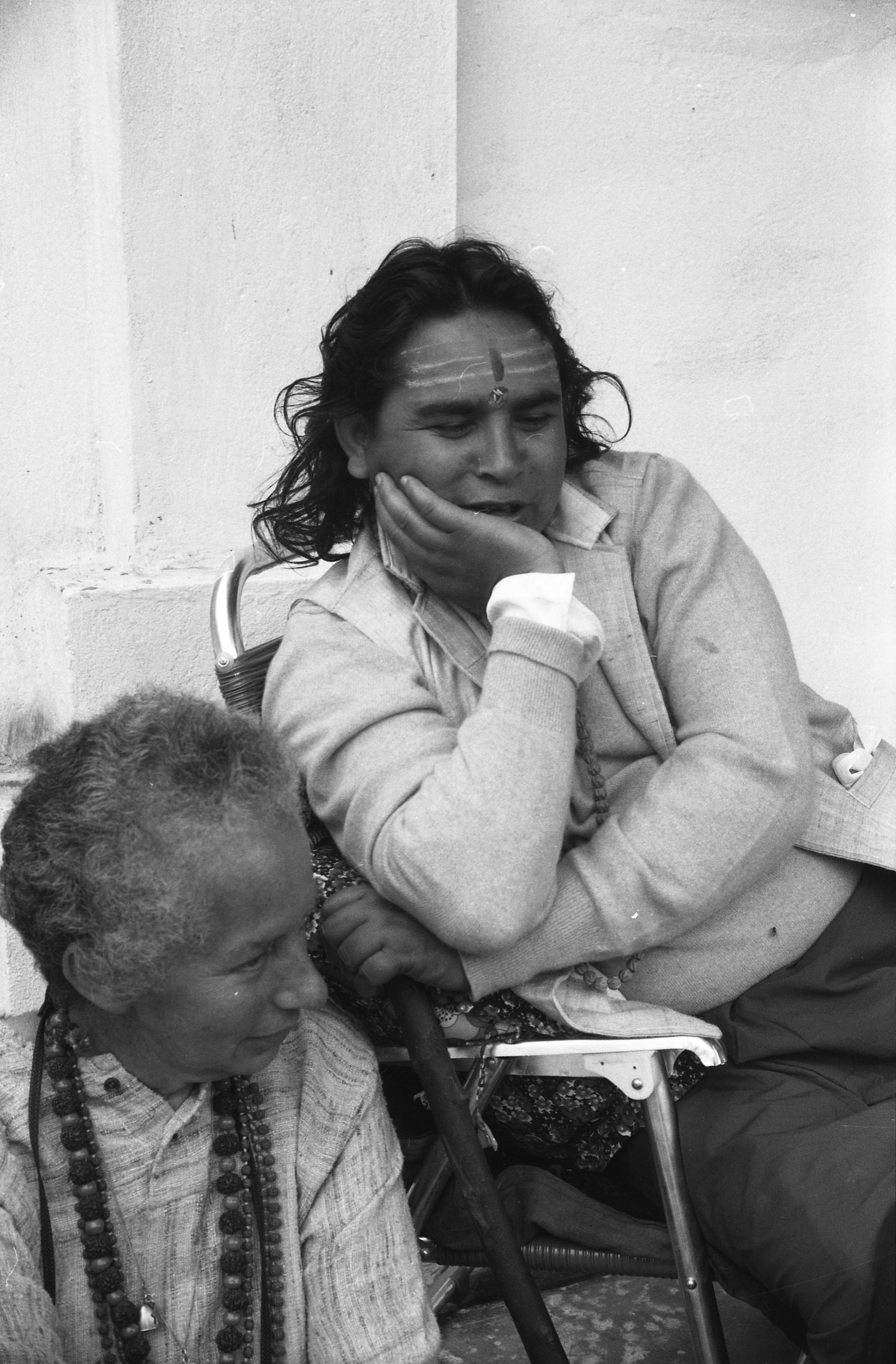 Lisetta Carmi con Babaji, Herakhan, 1980. Archivio Lisetta Carmi, courtesy Martini & Ronchetti .